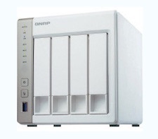 QNAP 4 bay NAS